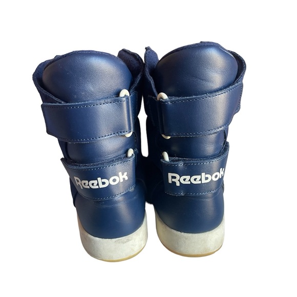 Reebok - Women's Boots Classic Freestyle Hi Puff Boot size 9.5 - Picture 2 of 5